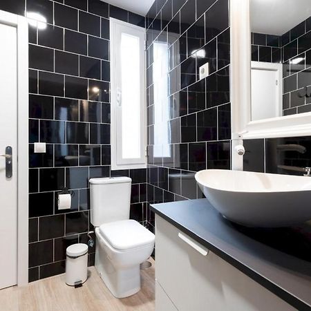 3 Bedrooms 1 Bathroom Furnished - Lavapies- Mintystay Madrid Buitenkant foto