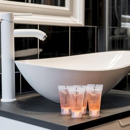 3 Bedrooms 1 Bathroom Furnished - Lavapies- Mintystay Madrid Buitenkant foto