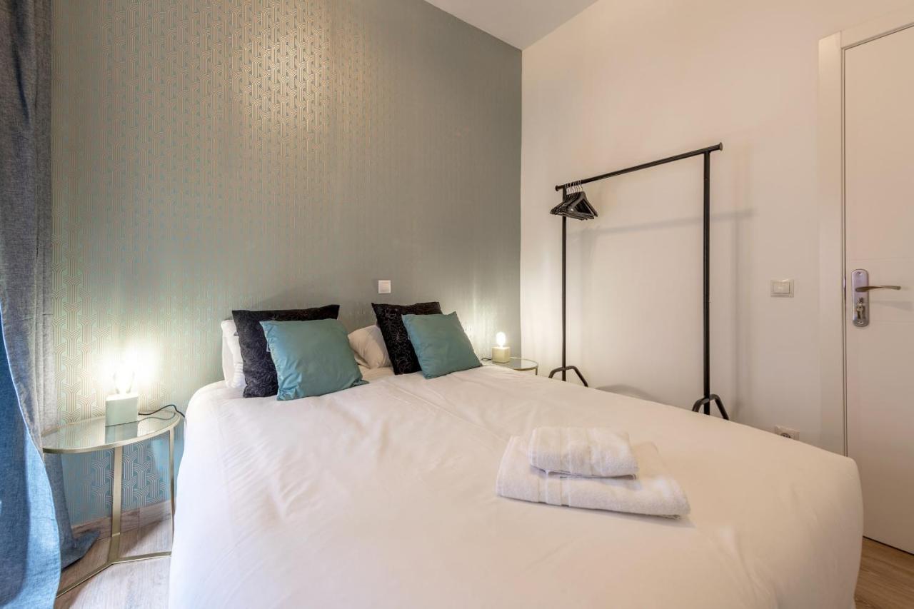 3 Bedrooms 1 Bathroom Furnished - Lavapies- Mintystay Madrid Buitenkant foto